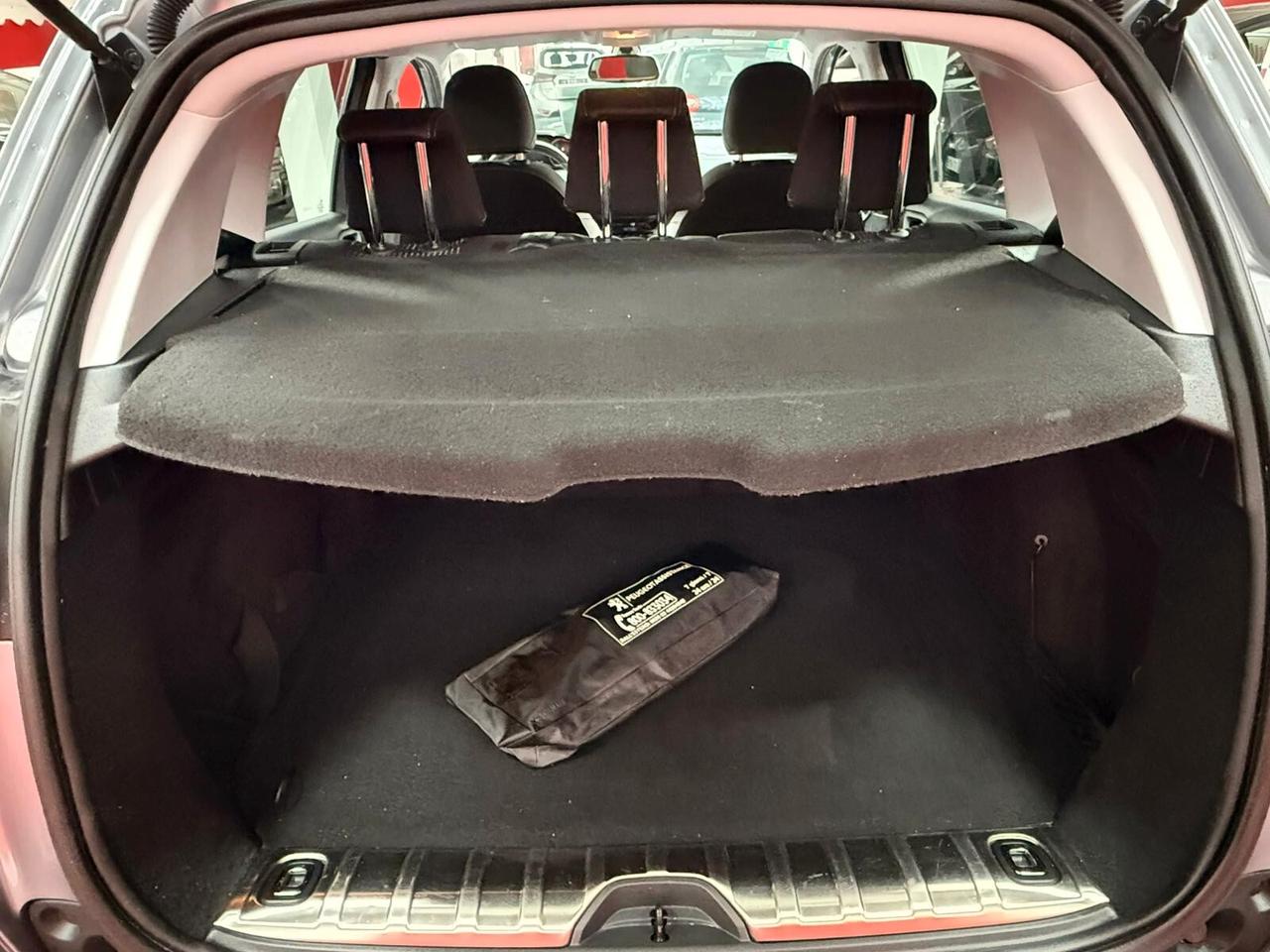 Peugeot 2008 1.6 BlueHDi 120cv - 2016