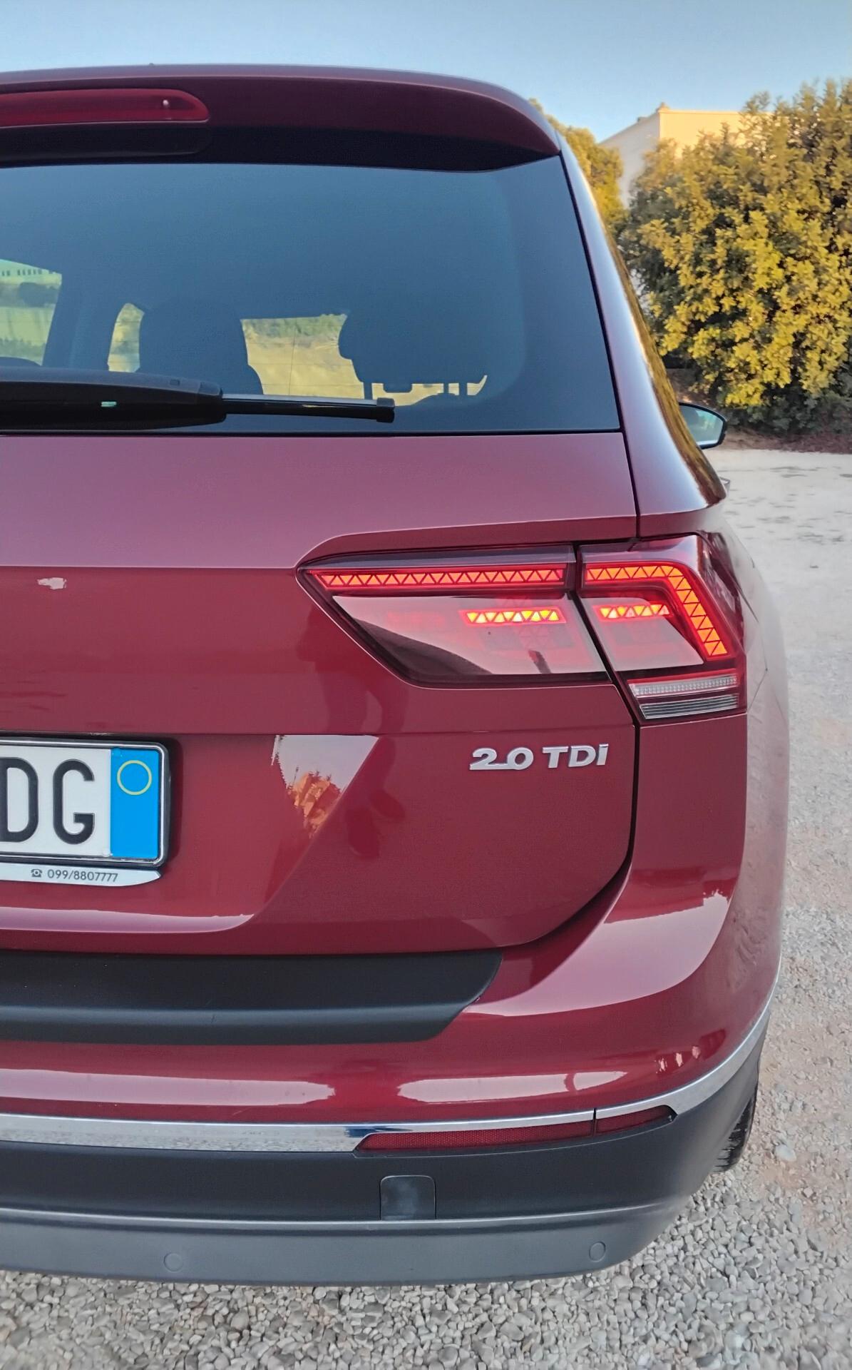 Volkswagen Tiguan 2.0 TDI SCR DSG Business BlueMotion Technology