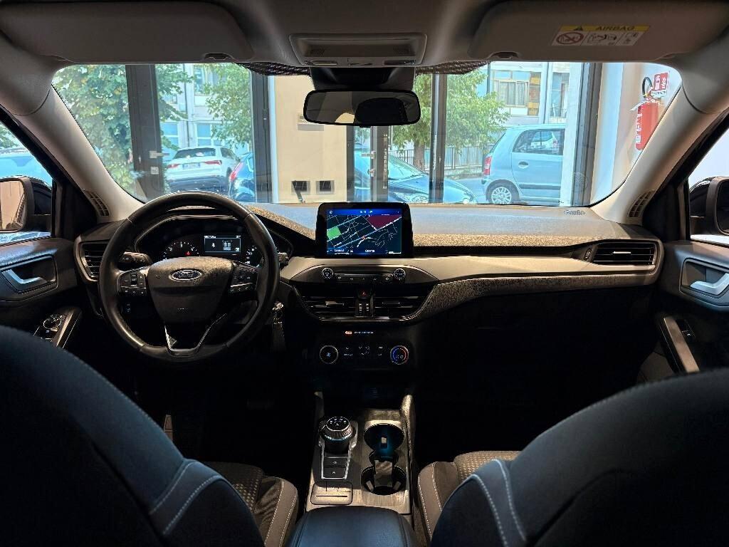 Ford Focus 1.5 aut. Business 120CV (2Uunità)