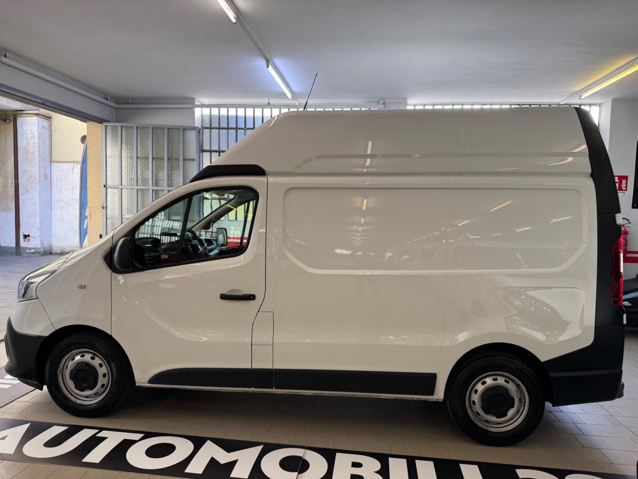 Renault Trafic T29 2.0 dCi 145CV PC-TA Furgone Energy Ice