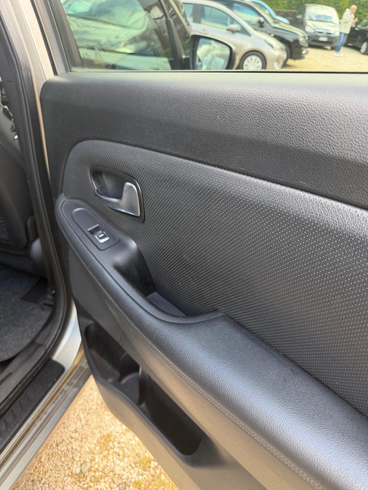 Kia CARENS 1.7 CRDi 115 CV CLASS KMCERT GARANZ UNICOPR