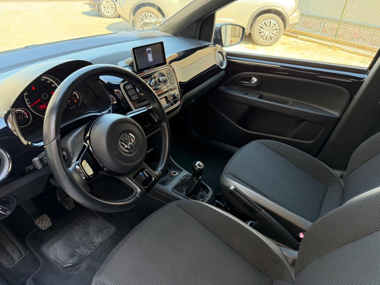 Volkswagen up! 1.0 METANO 2015