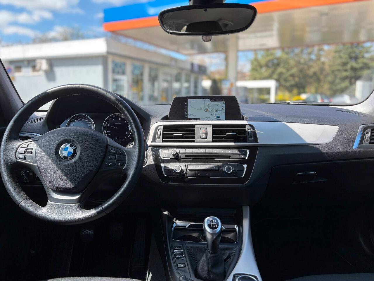 Bmw 120 120d 5p. Urban