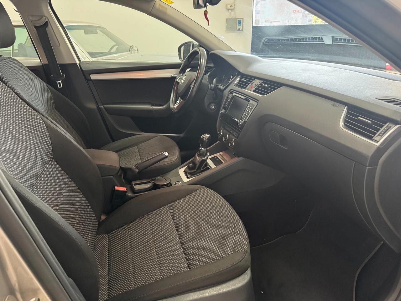Skoda Octavia 1.6 TDI CR 110 CV 4x4 Wagon Scout 11/2016