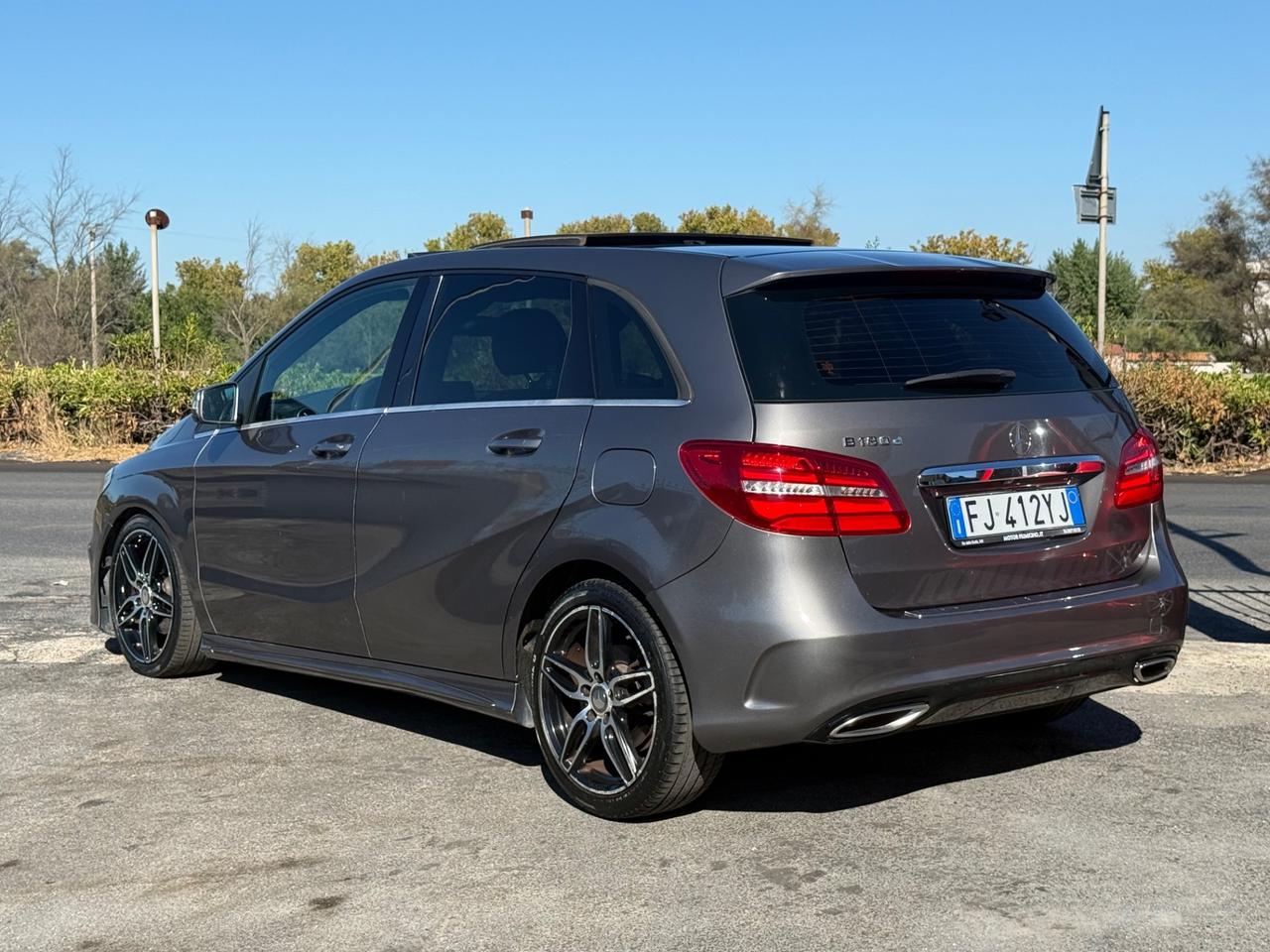 MERCEDES B 180d Automatic Premium TETTO