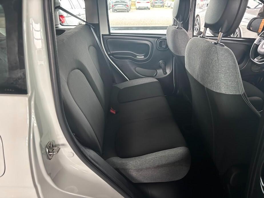 Fiat Panda 1.0 Hybrid 45.000KM APPLE CARPLAY