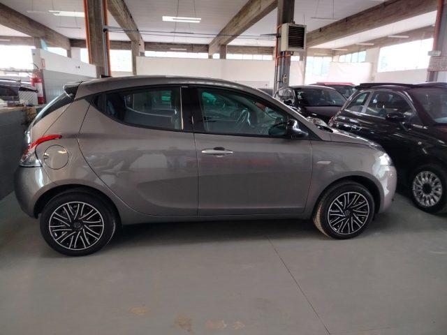 LANCIA Ypsilon 1.0 FireFly 5 porte S&S Hybrid Oro