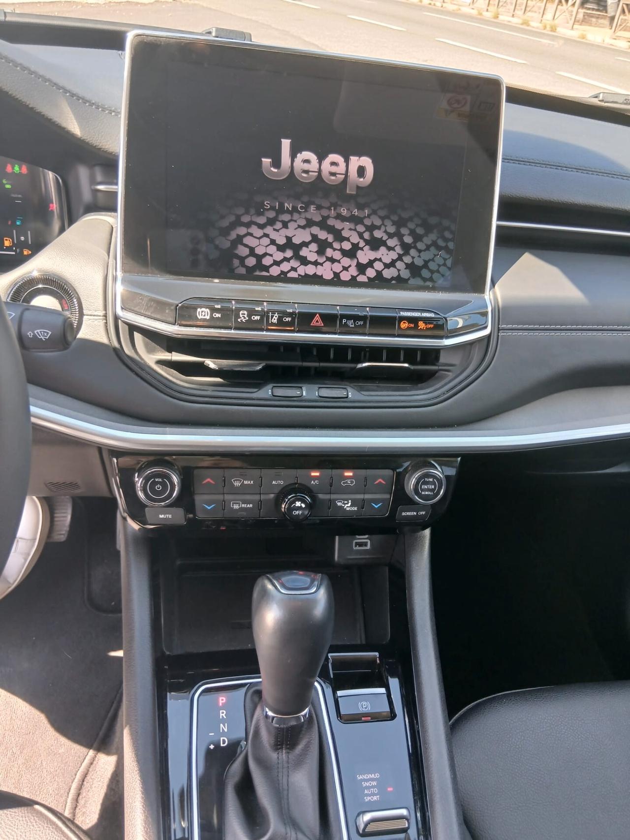 Jeep Compass 1.3 Turbo T4 190 CV PHEV AT6 4xe Business Plus