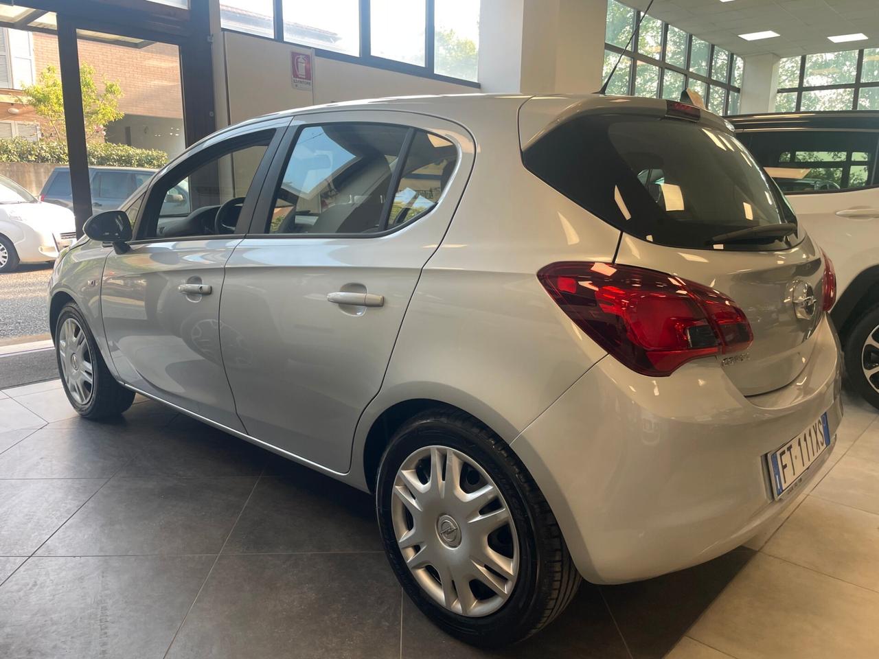 Opel Corsa 1.2 5 porte Innovation