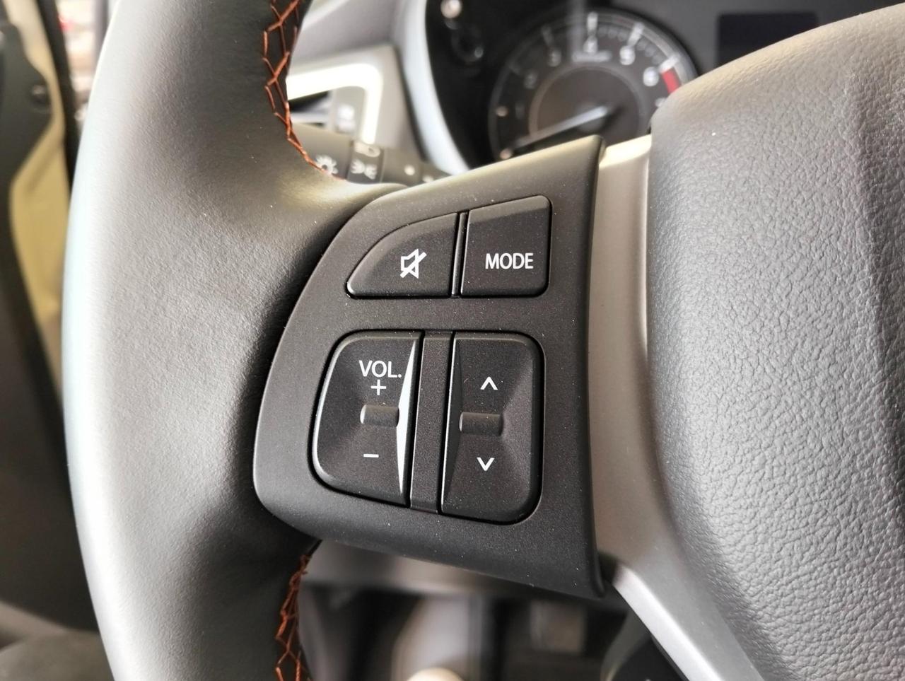 Suzuki S-Cross 1.4h Top+ Kuro 2wd 110cv