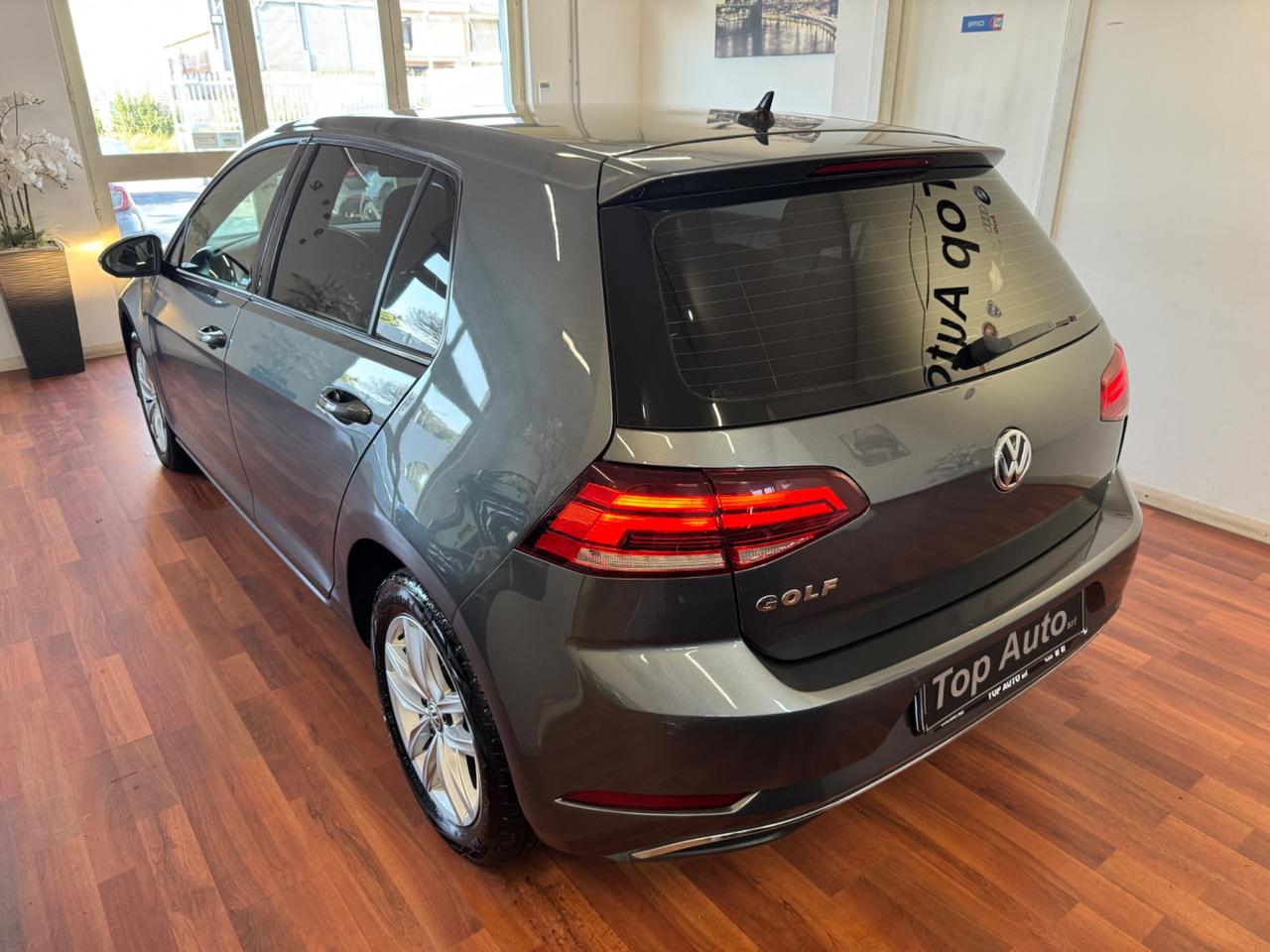 VOLKSWAGEN GOLF 1.6 TDI SPORT BLUEMOTION TECHNOLOGY