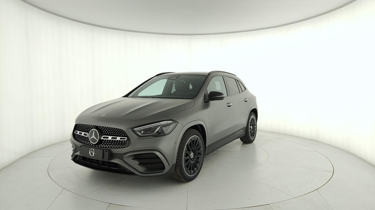 Mercedes-Benz GLA 200 d Automatic 4MATIC