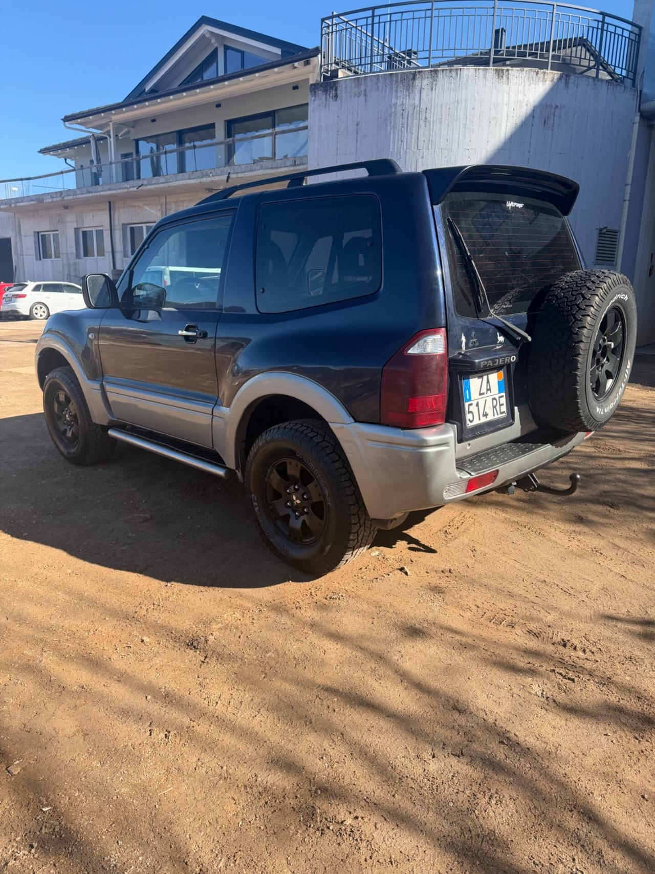 Mitsubishi Pajero 3.2 16V DI-D 3p. GLS2
