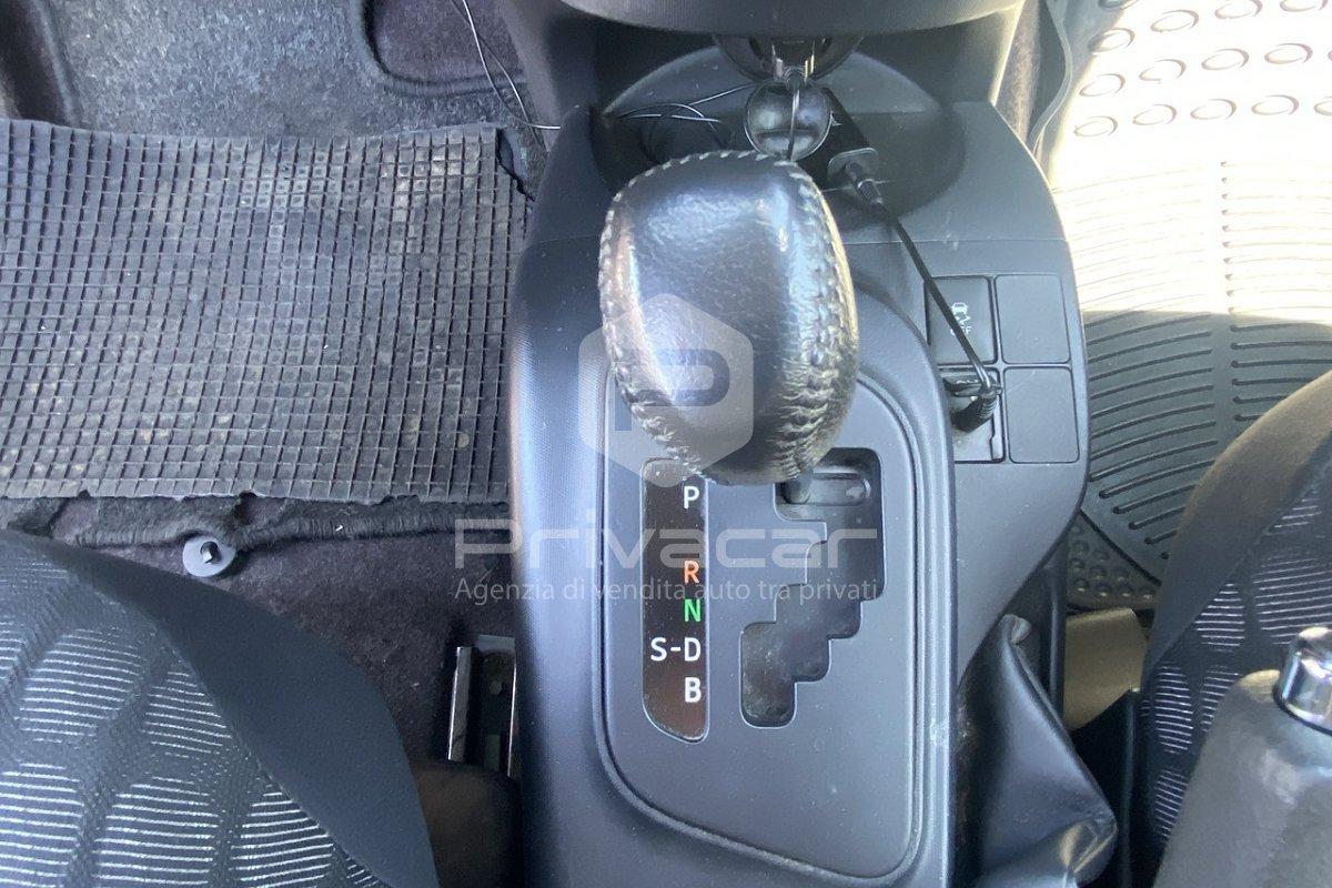 TOYOTA iQ 1.0 Multidrive