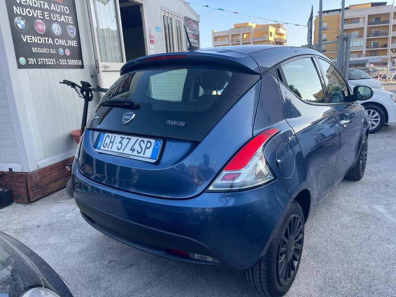 Lancia Ypsilon 1.0 FireFly 5 porte S&S Hybrid Ecochic UnYca