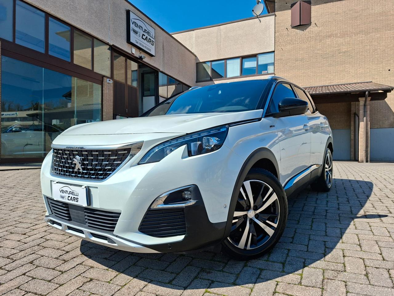 Peugeot 3008 BlueHDi 130 S&S GT Line UNICOPRO.