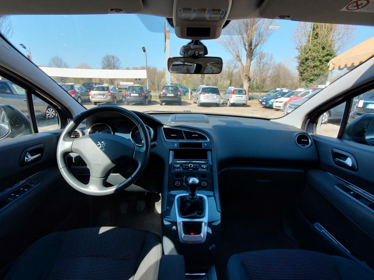 Peugeot 5008 1.6 HDi 115CV Business, 7 POSTI, GARANZIA L.12 MESI