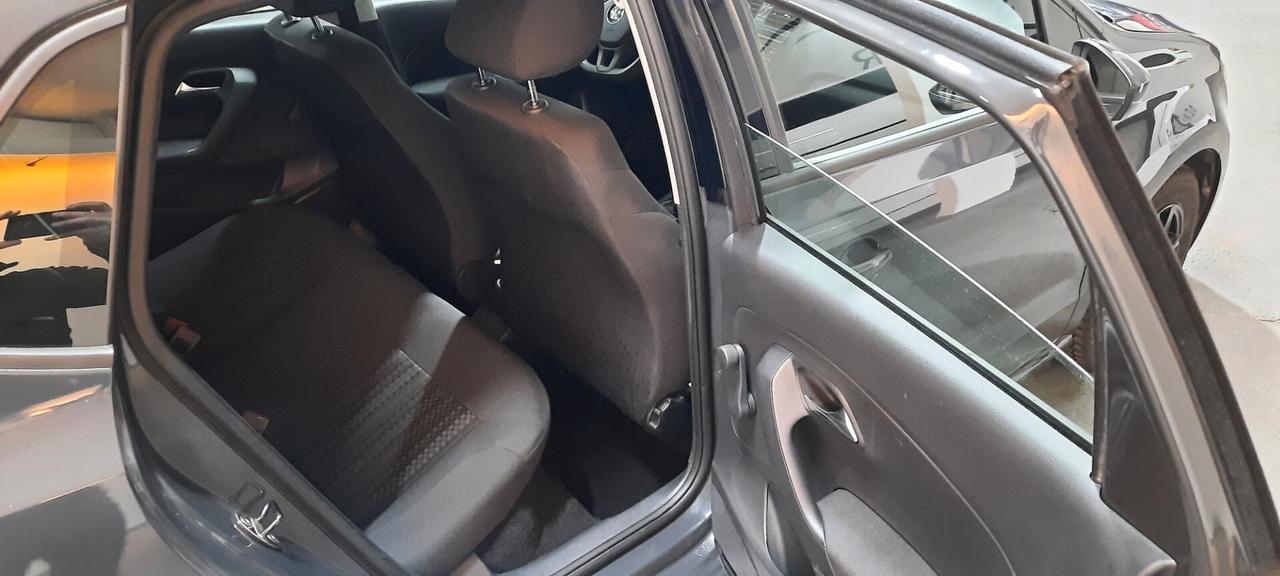 Volkswagen Polo 1.0 MPI 5p. Business Trendline