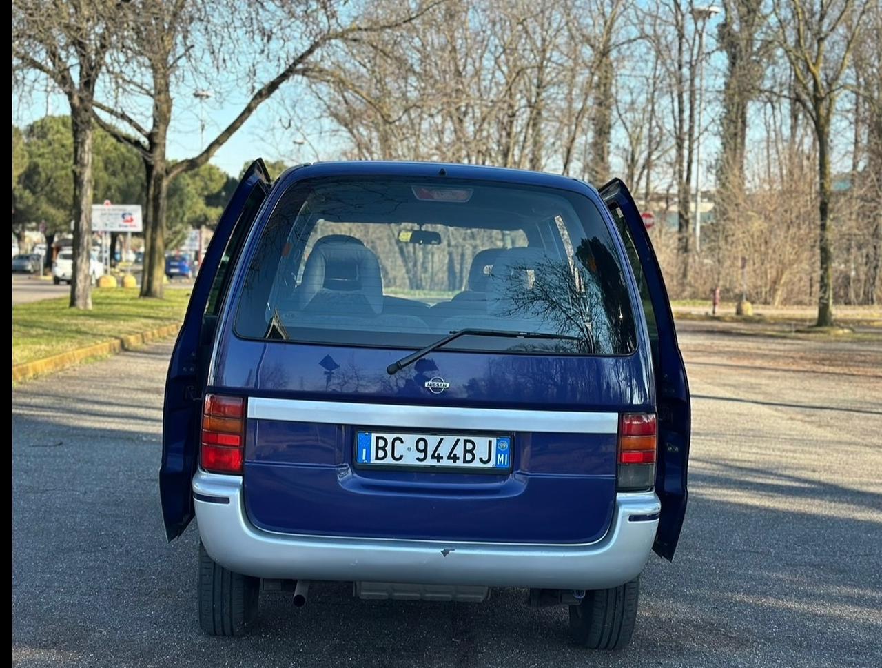 Nissan Serena 1.6i 16V cat 5 porte SLX