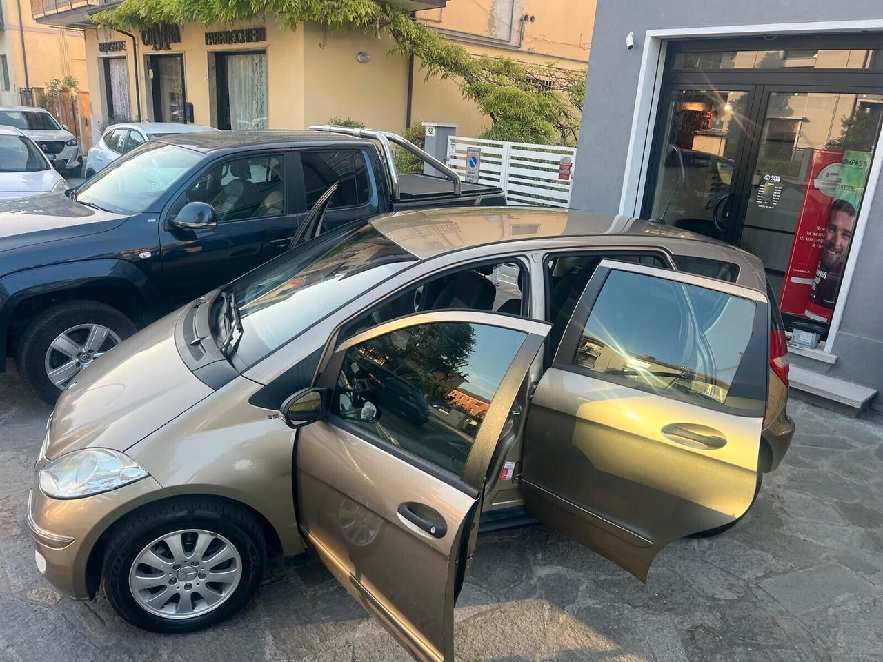 MERCEDES CLASSE A 150 AVANTGARD GPL