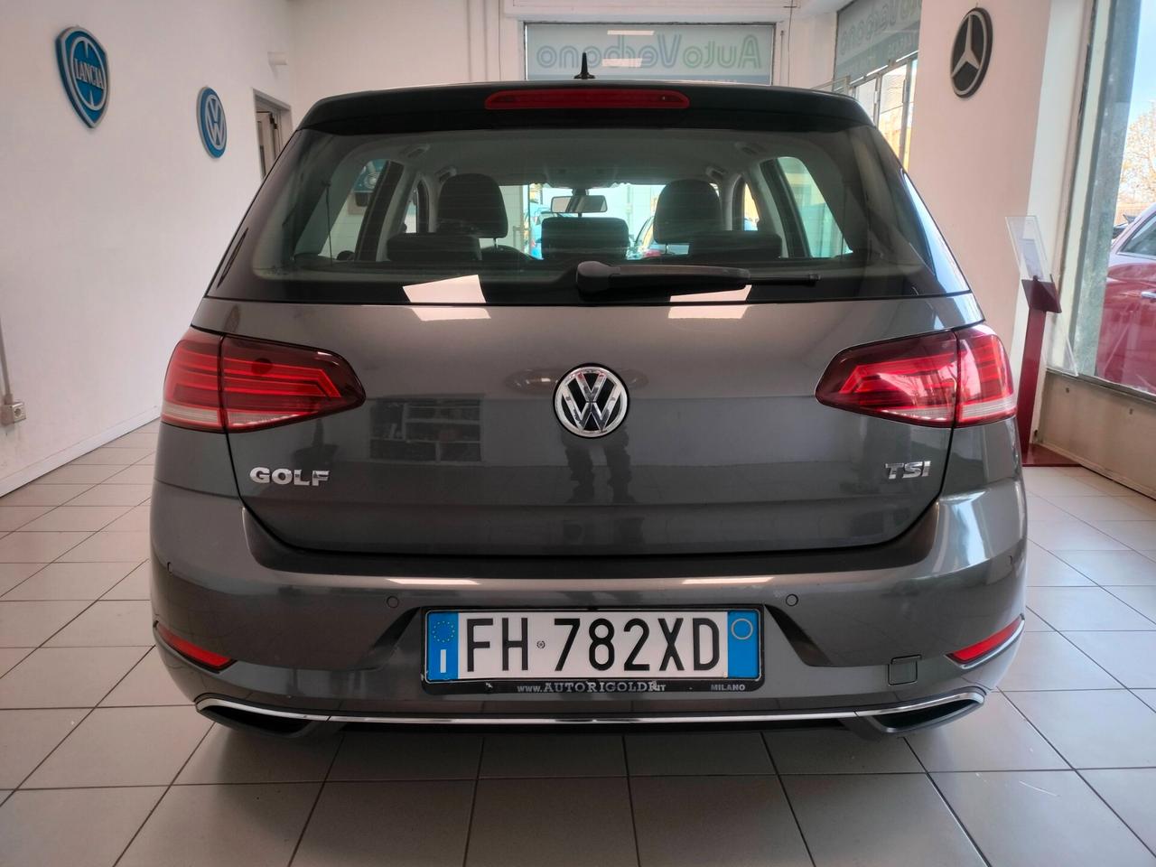 Volkswagen Golf 1.0 TSI 110 CV 5p. Business BlueMotion Technology