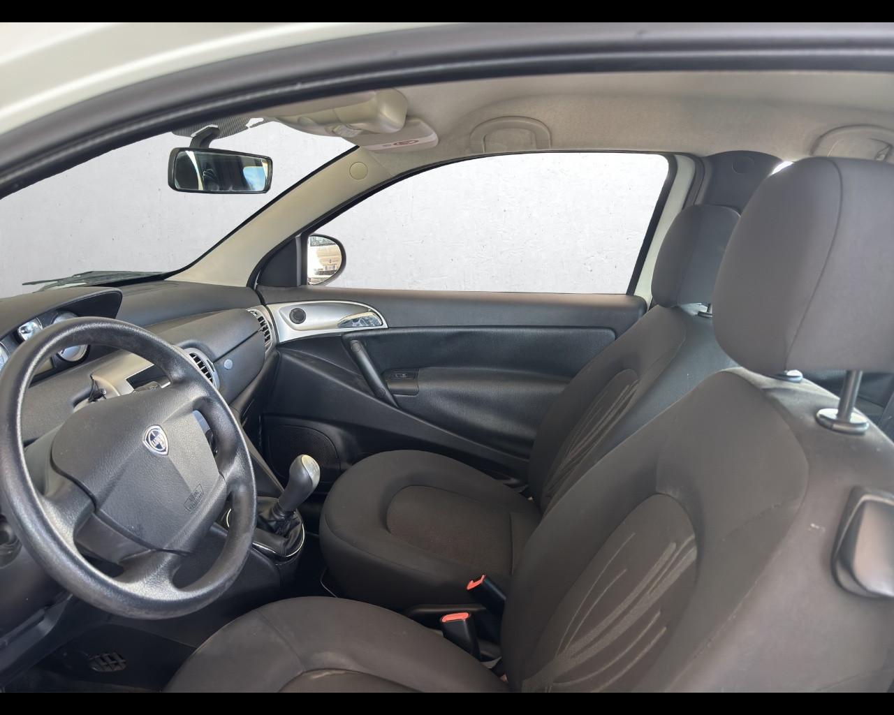 LANCIA Ypsilon 2ª serie - Ypsilon 1.3 MJT 75 CV Diva