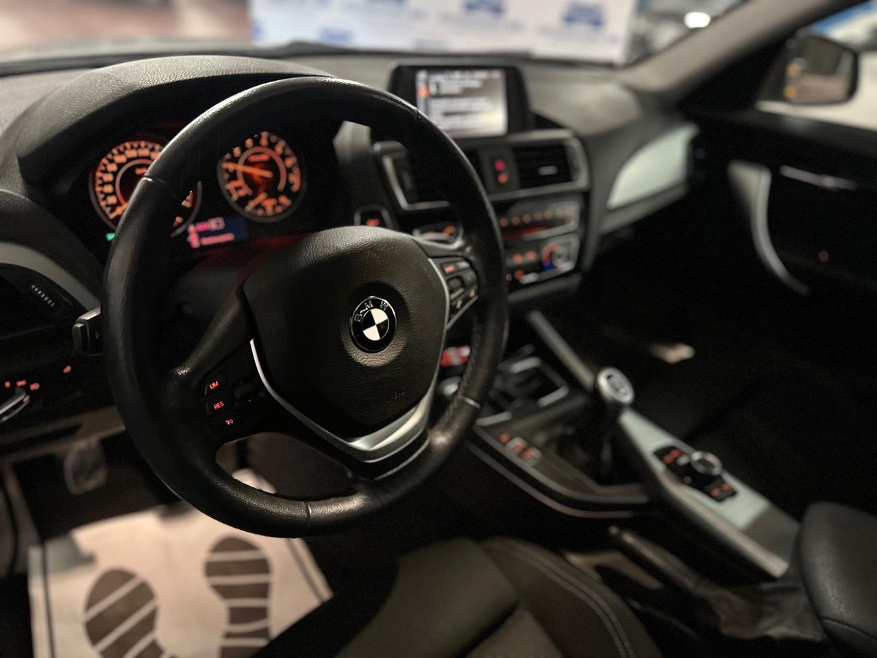 Splendida Bmw 118 Sport/2016/okneopatentati