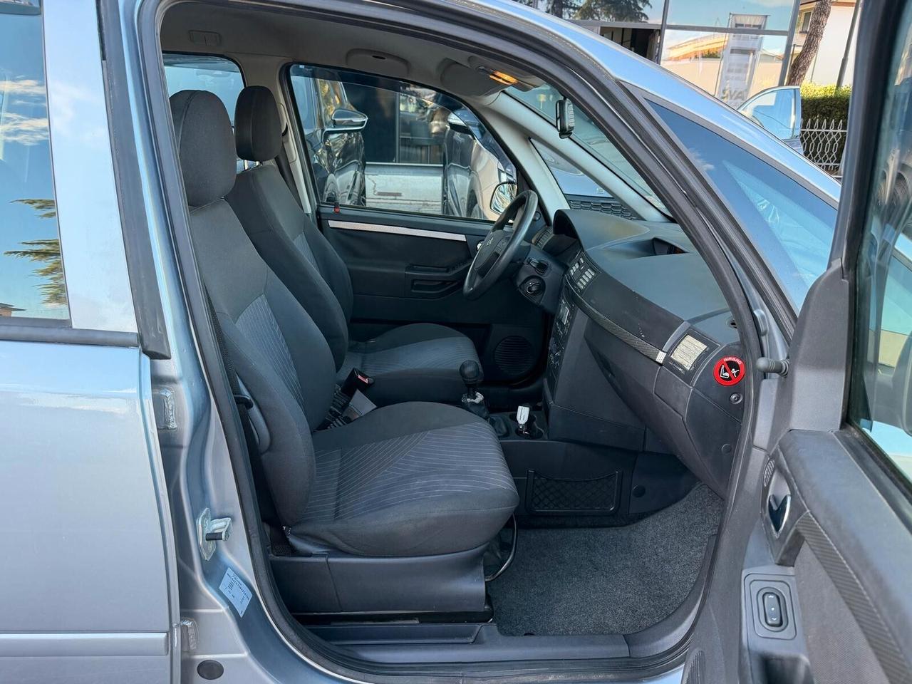 Opel Meriva 1.8 16V Cosmo