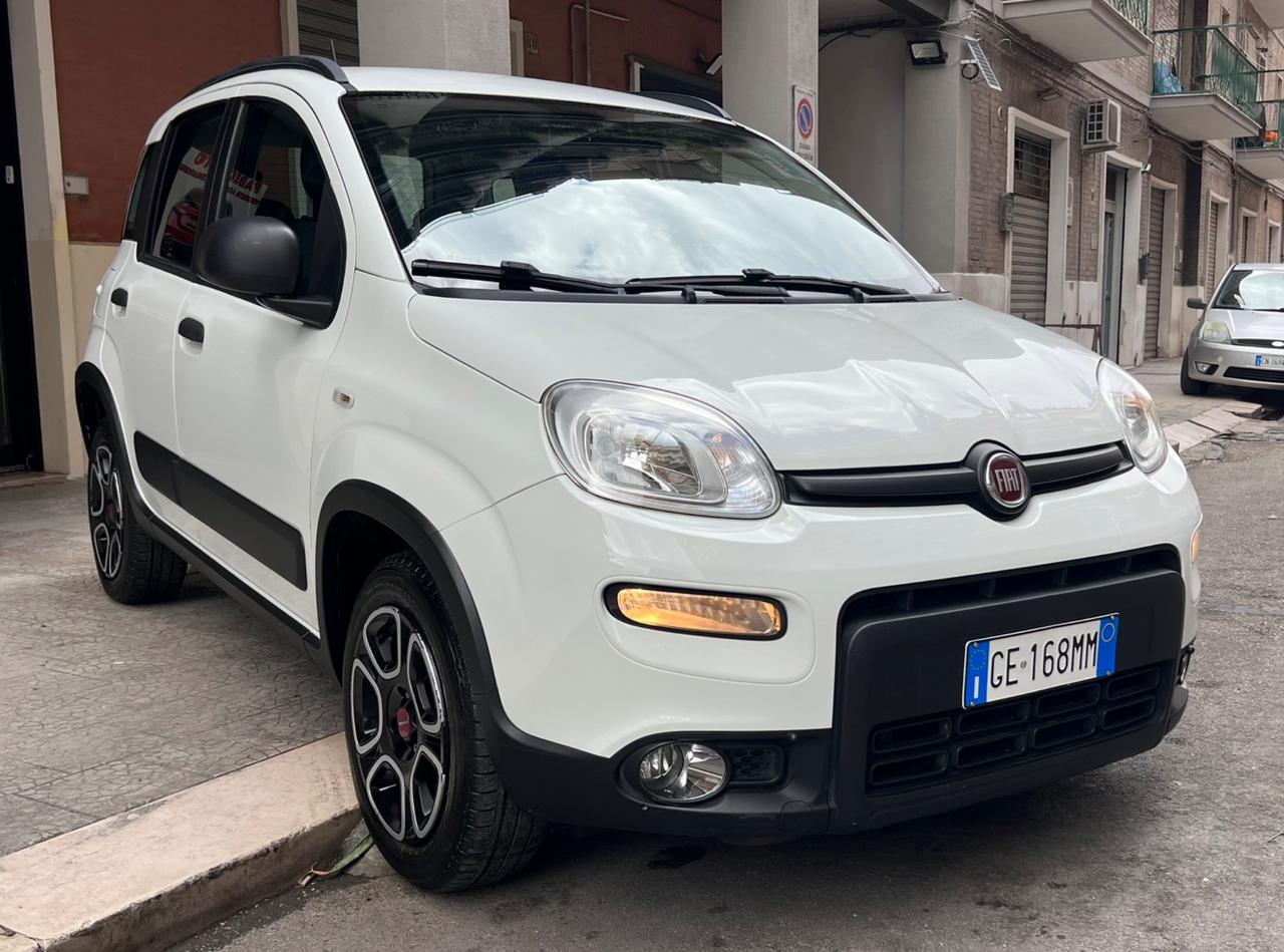 Fiat Panda 0.9 TwinAir Turbo Natural Power City Cross