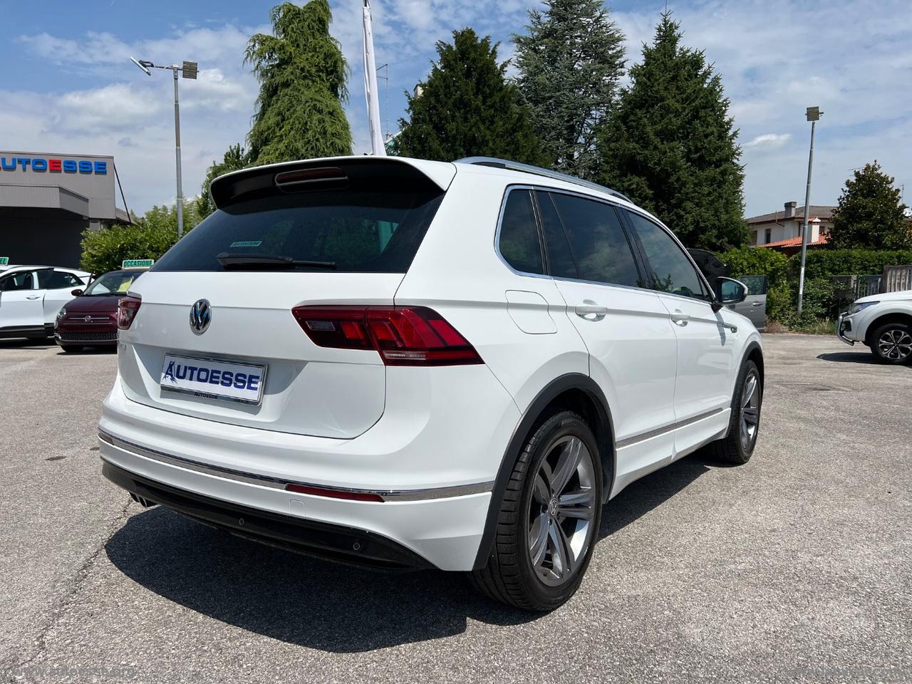 VOLKSWAGEN Tiguan 2.0 TDI 150CV SCR DSG R-Line