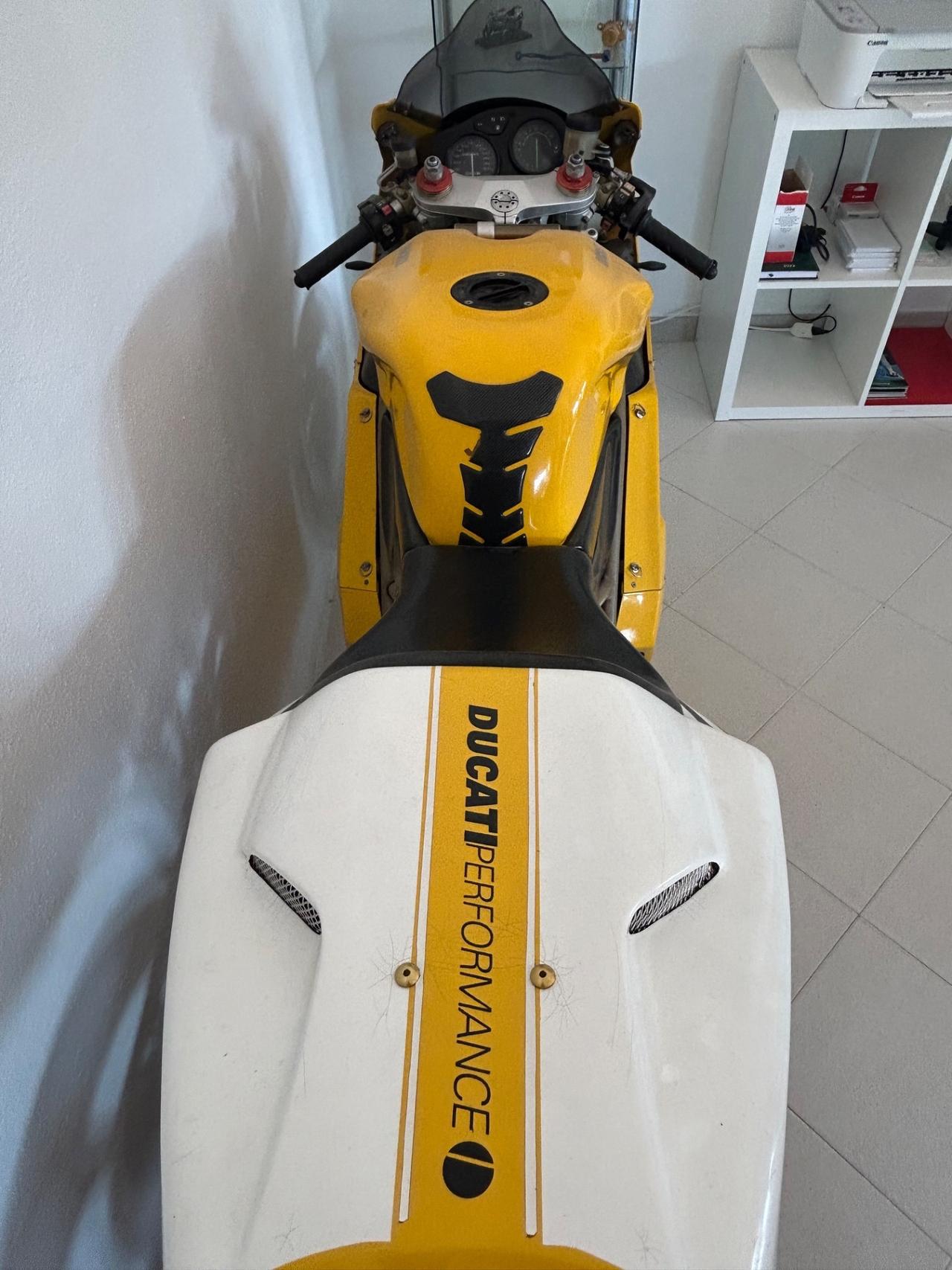 Ducati 748