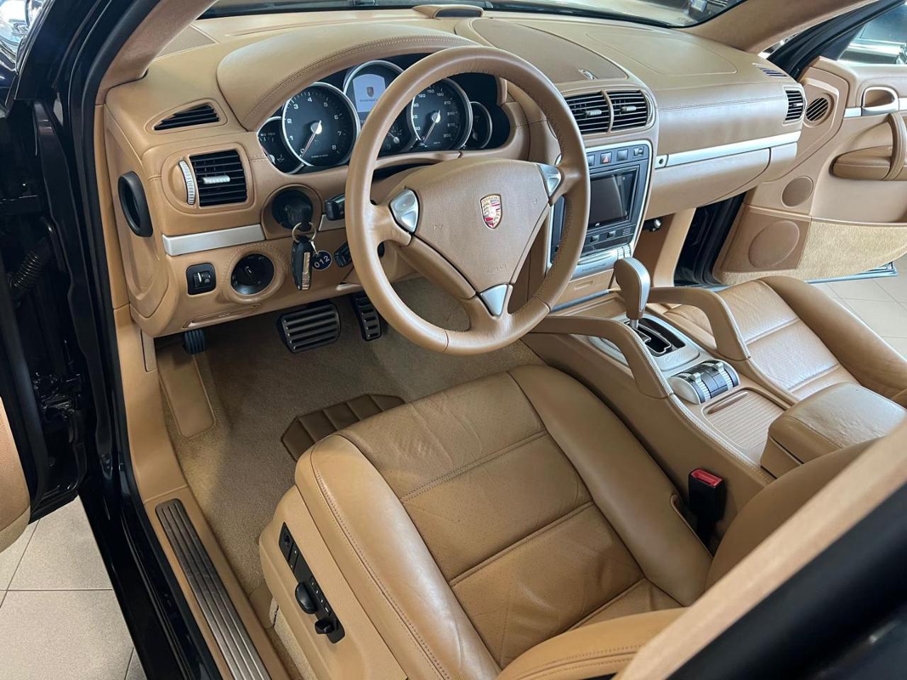 Porsche Cayenne 4.8 Turbo