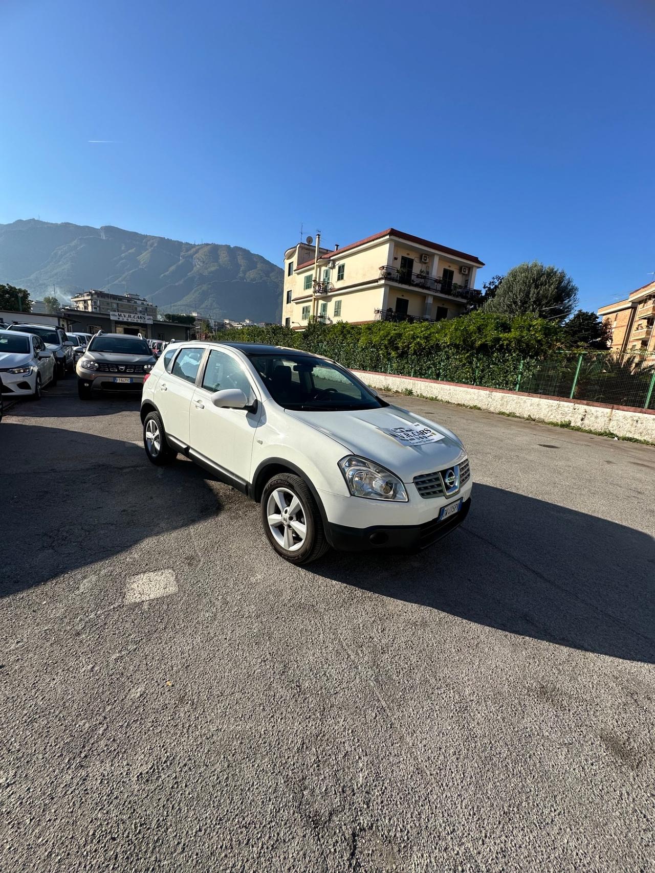 Nissan Qashqai 2.0 dCi DPF Tekna
