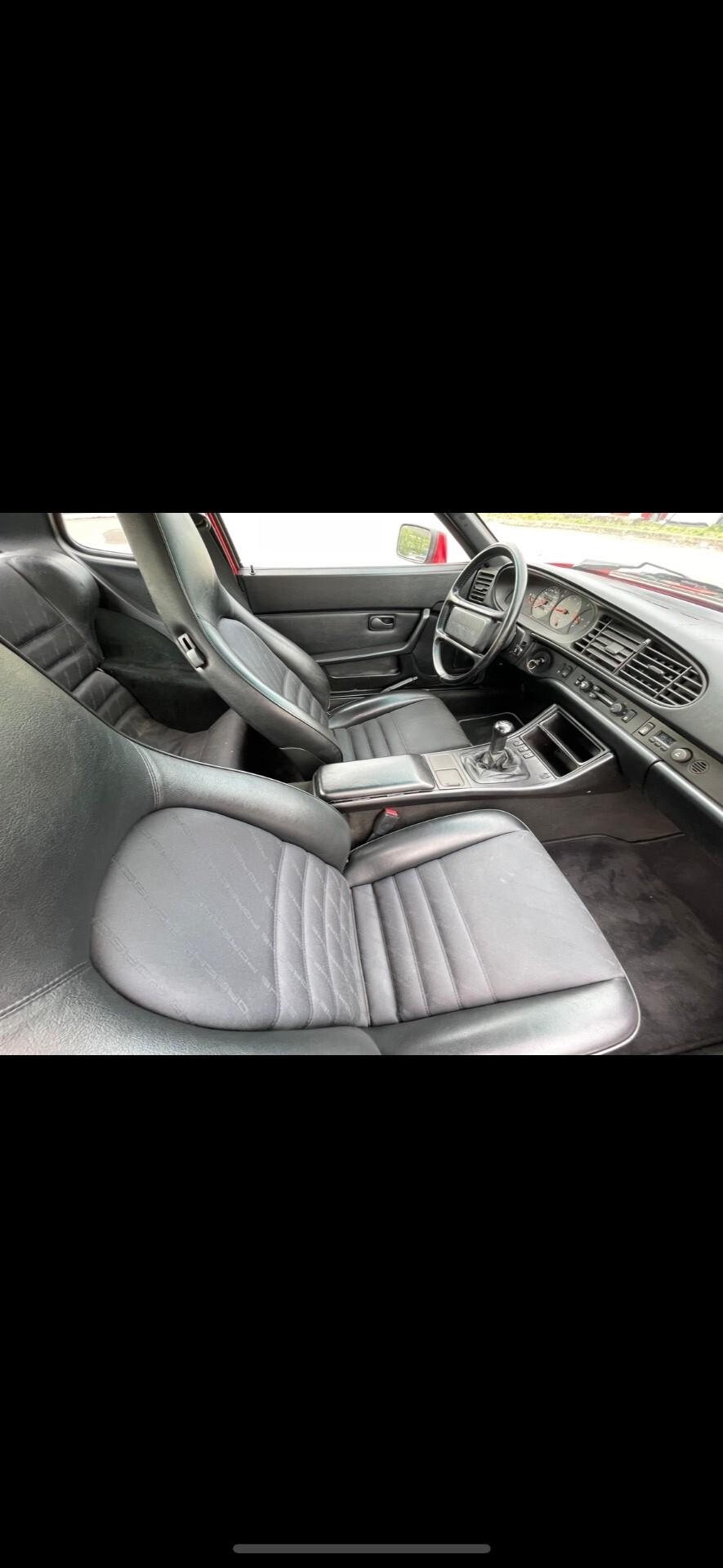 Porsche 944 Turbo S