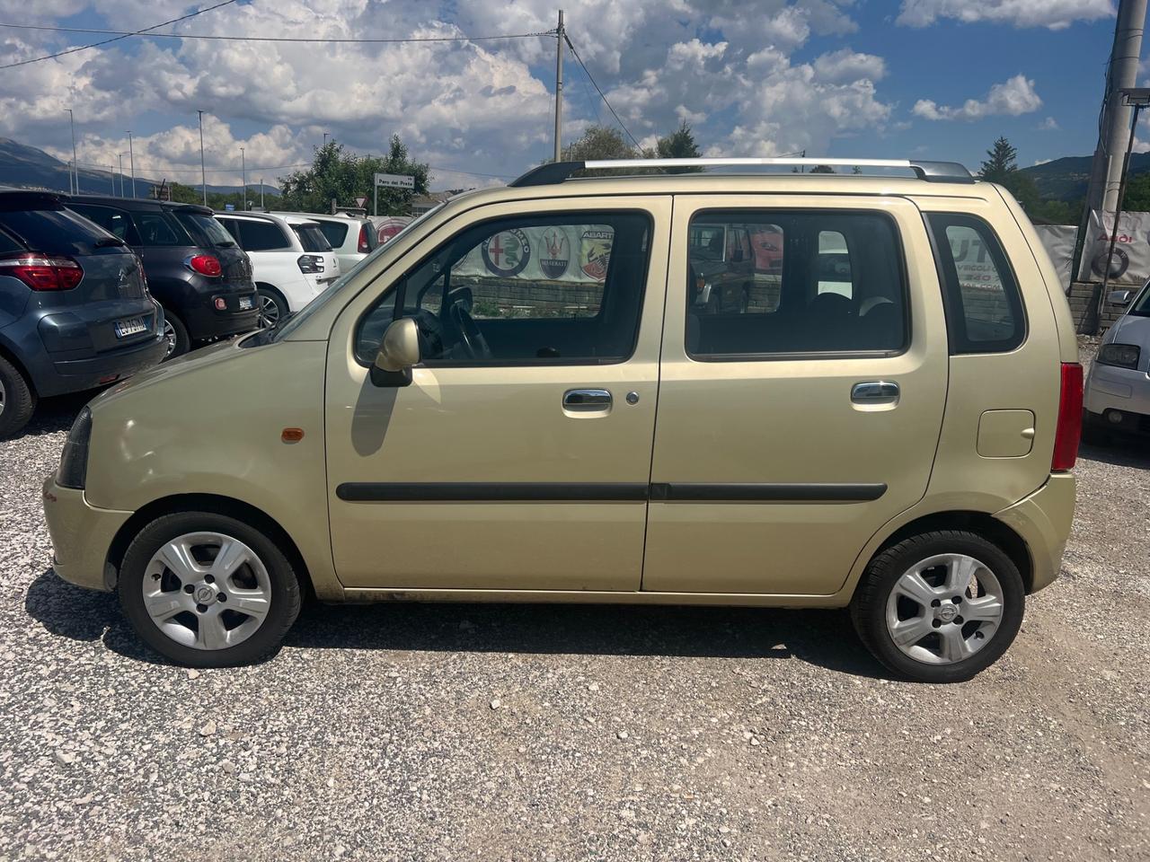 Opel Agila 1.2 16V Club