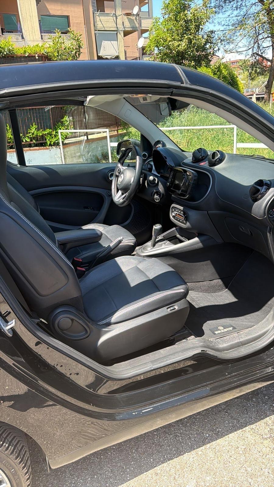 Smart ForTwo BRABUS 0.9 Turbo twinamic cabrio Xclusive