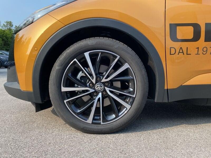 Toyota C-HR 2.0 PHEV Lounge Premiere