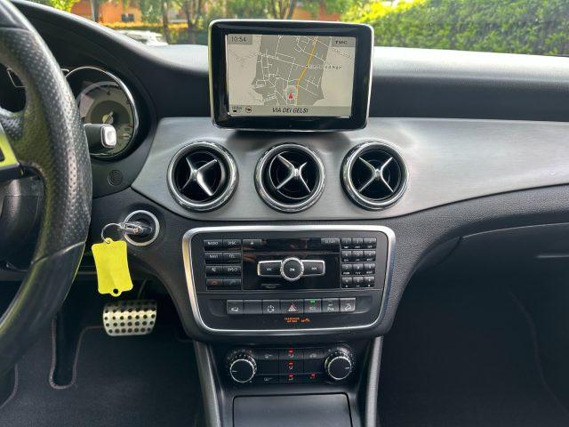 MERCEDES-BENZ GLA 220 CDI Automatic 4Matic Sport