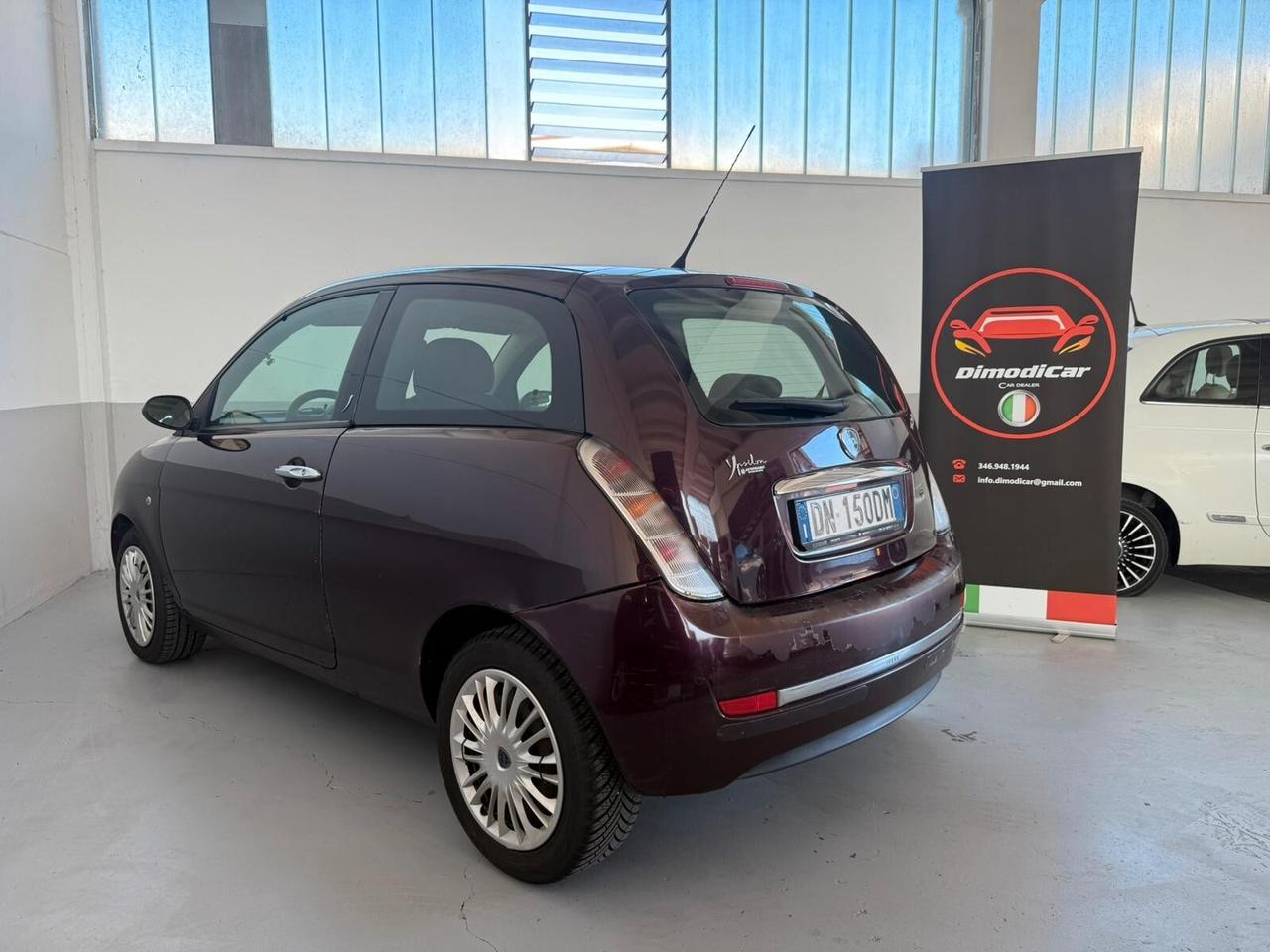 Lancia Ypsilon 1.2 Argento