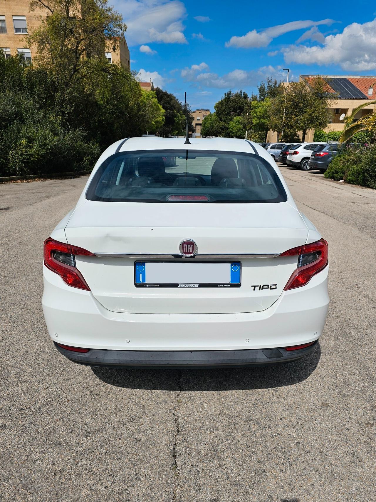 Fiat Tipo 1.6 Mjt 4 porte Lounge