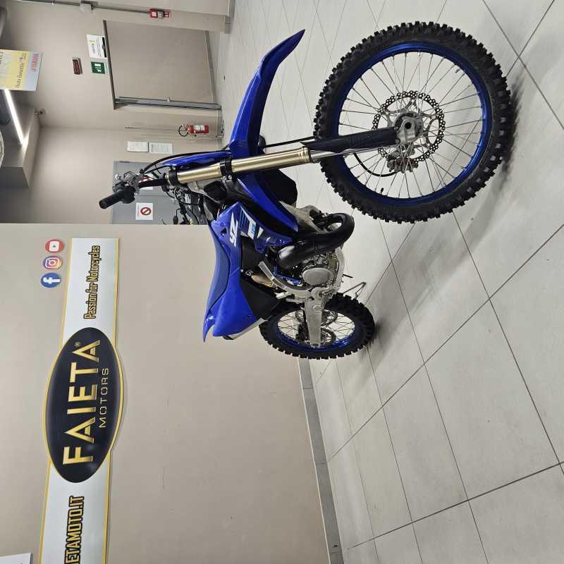 Yamaha YZ 125 - 2025