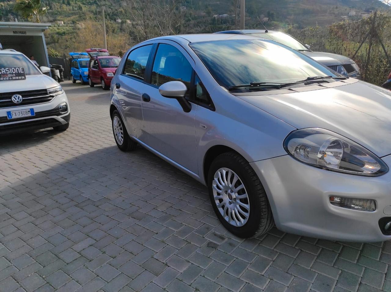 Fiat Punto 1.3 MJT II 75 CV Street