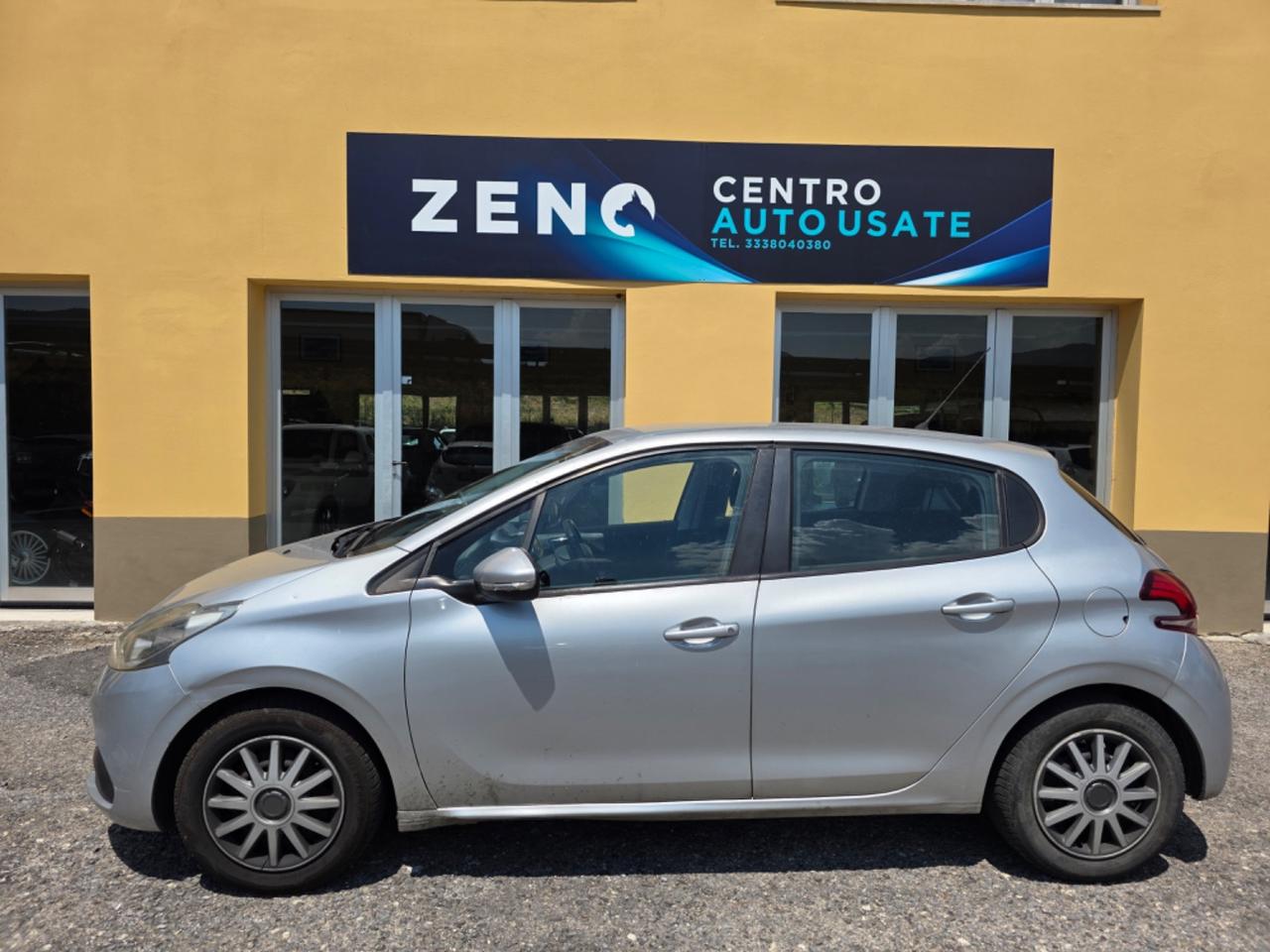 Peugeot 208 PureTech 82 5 porte Access