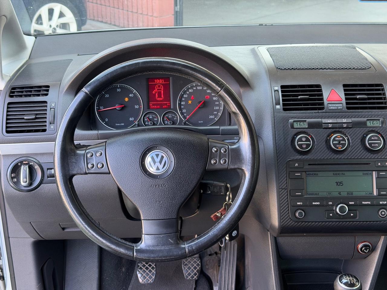 Volkswagen Touran 2.0 TDI DPF Highline
