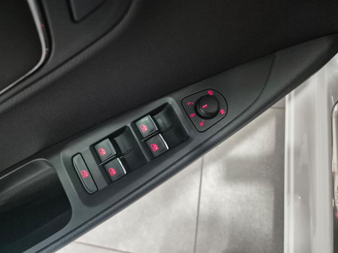 Seat Leon 2.0 TDI 150 CV DSG 5p. FR