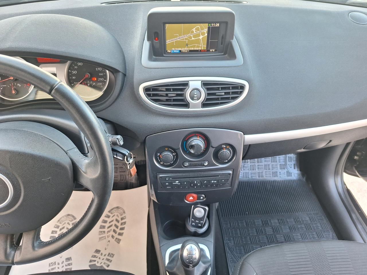 Renault Clio 1.2 5 porte NAVI PERFETTA 2012