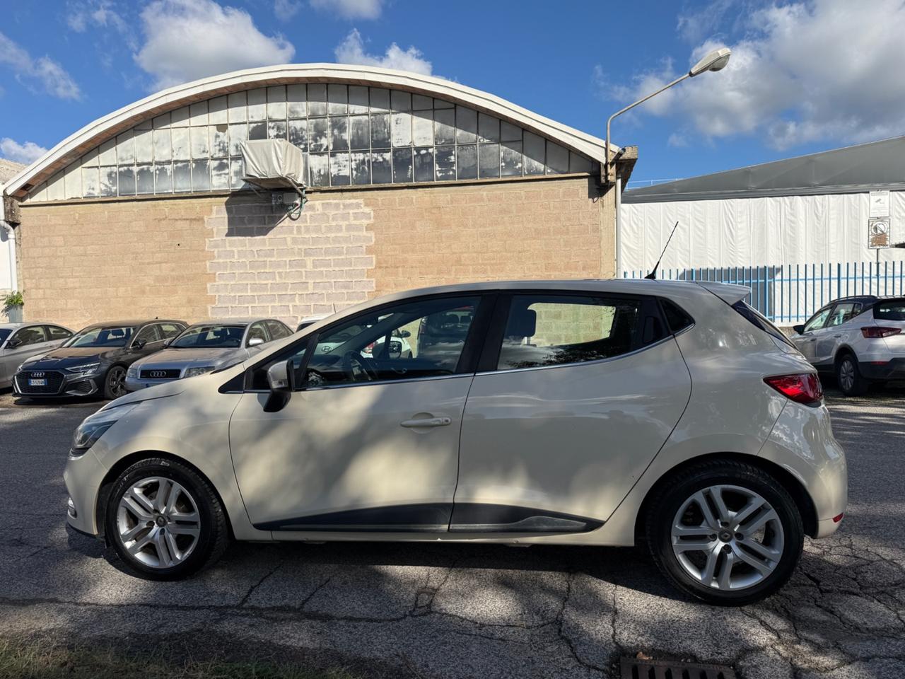 Renault Clio 1.2 75CV 5 porte Intens