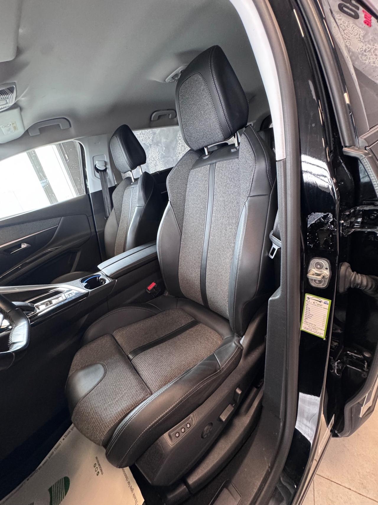 PEUGEOT 5008 1.5 HDI 130CV ALLURE AT8