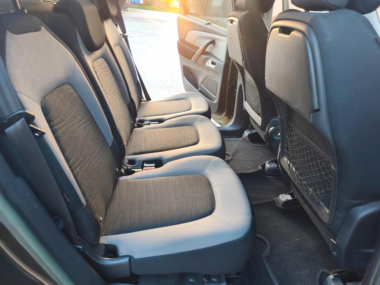 Citroen C4 Picasso 2014---1.6 Diesel