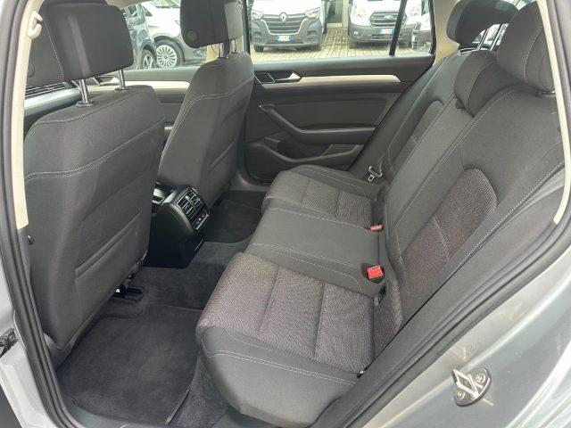 VOLKSWAGEN Passat Variant 2.0 TDI DSG Business BlueMotion Tech